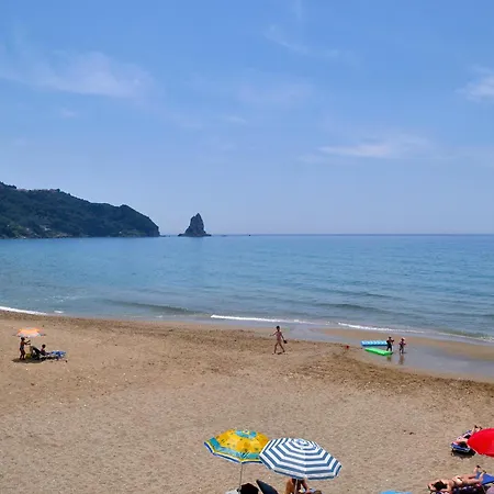 House Letta In A Very Quiet Location Agios Gordios 阿齐欧斯·贡多斯